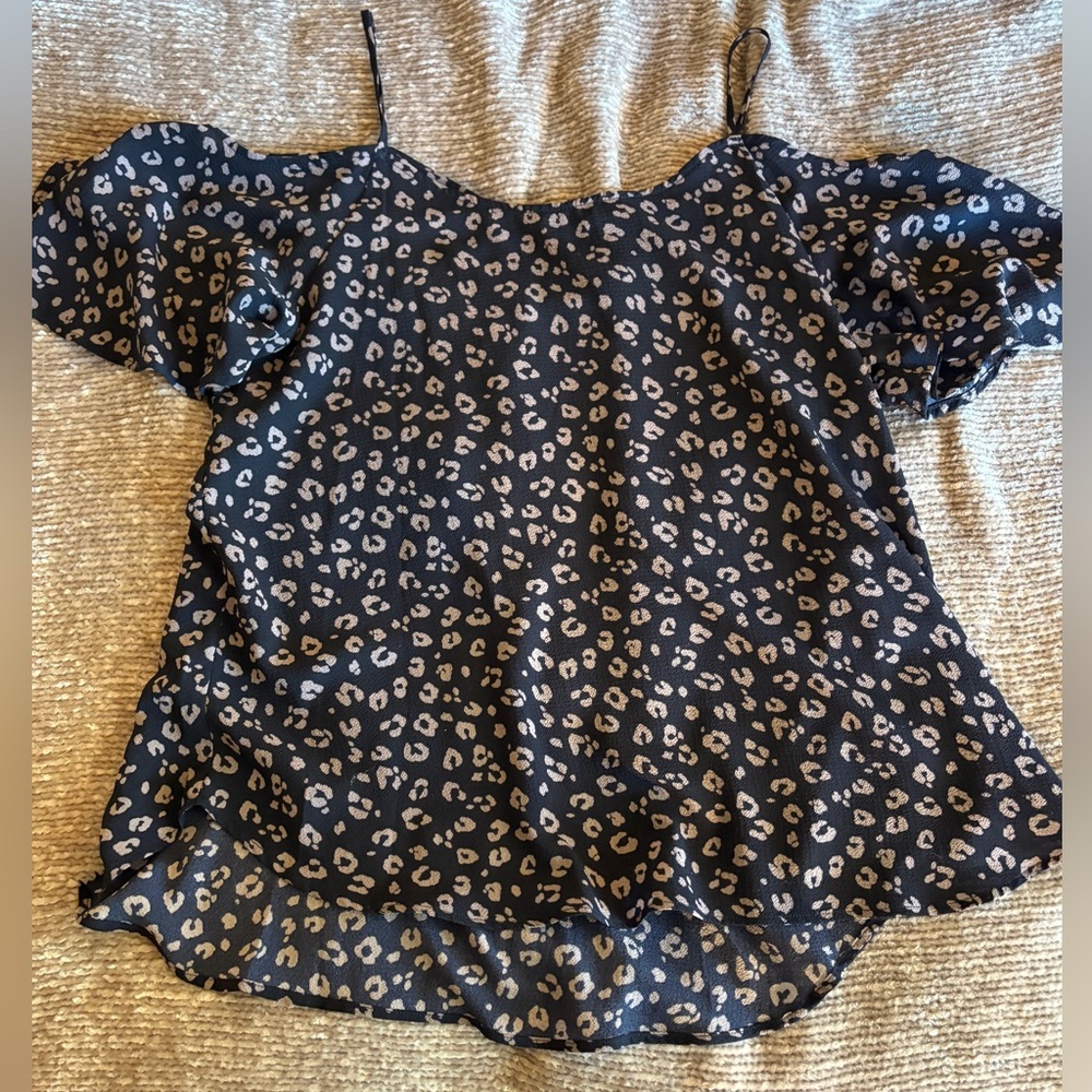 Kaileigh Valette Cold Shoulder Cheetah Print Blouse SZ XL